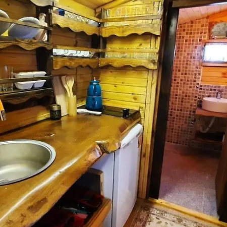 Alojamento de Acomodação e Pequeno-almoço The Hobbit House 2 Sapanca