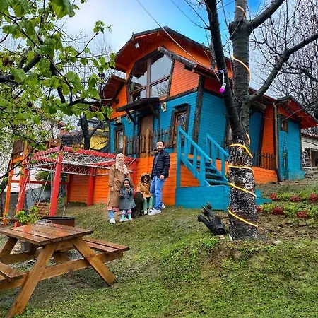 The Hobbit House 2